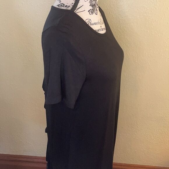 Celeste s/s S black shirt.  9/1 - Picture 5 of 6
